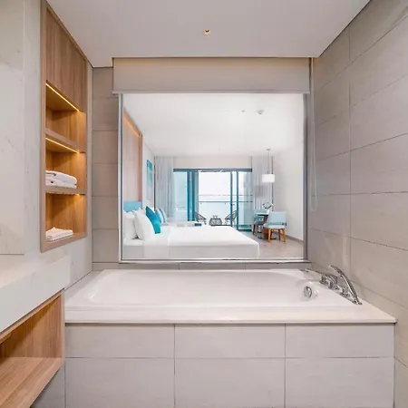 Oceanview Alacarte Ha Long