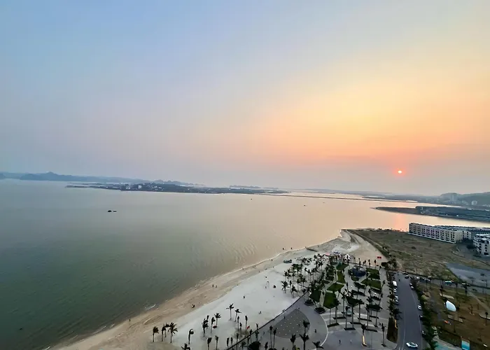 Khách sạn Oceanview Alacarte