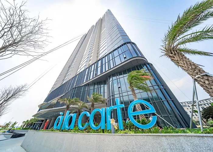 Khách sạn Oceanview Alacarte